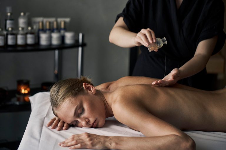 er_rho_helea_lifestyle_wellness_spa_massage_08-scaled.jpg