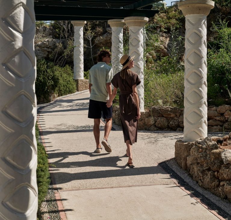 er_rio_lifestyle_kallithea_springs_couple_07-1.jpg