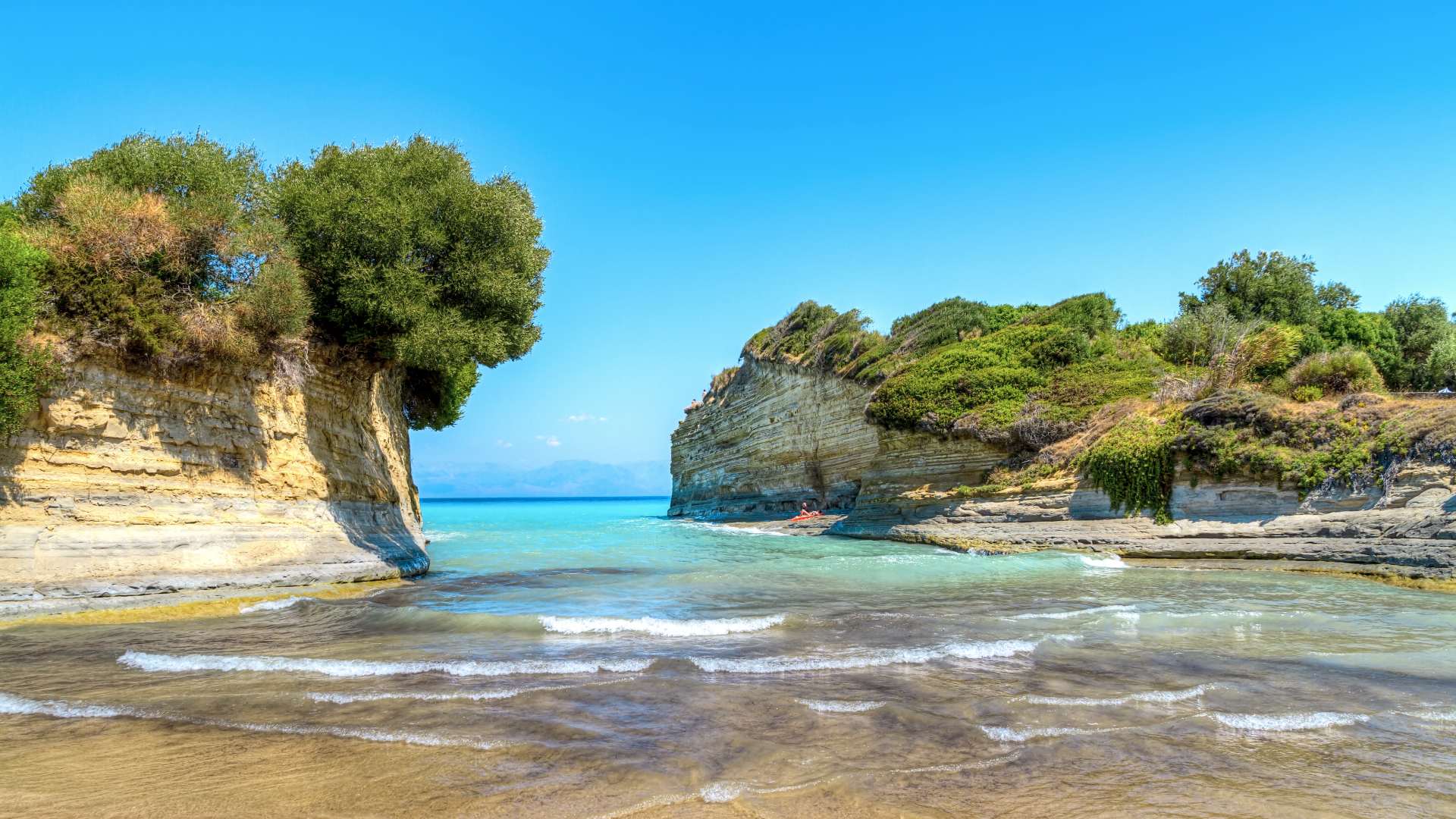 shutterstock_130953002_corfu_canal-damour-beach-3.jpg