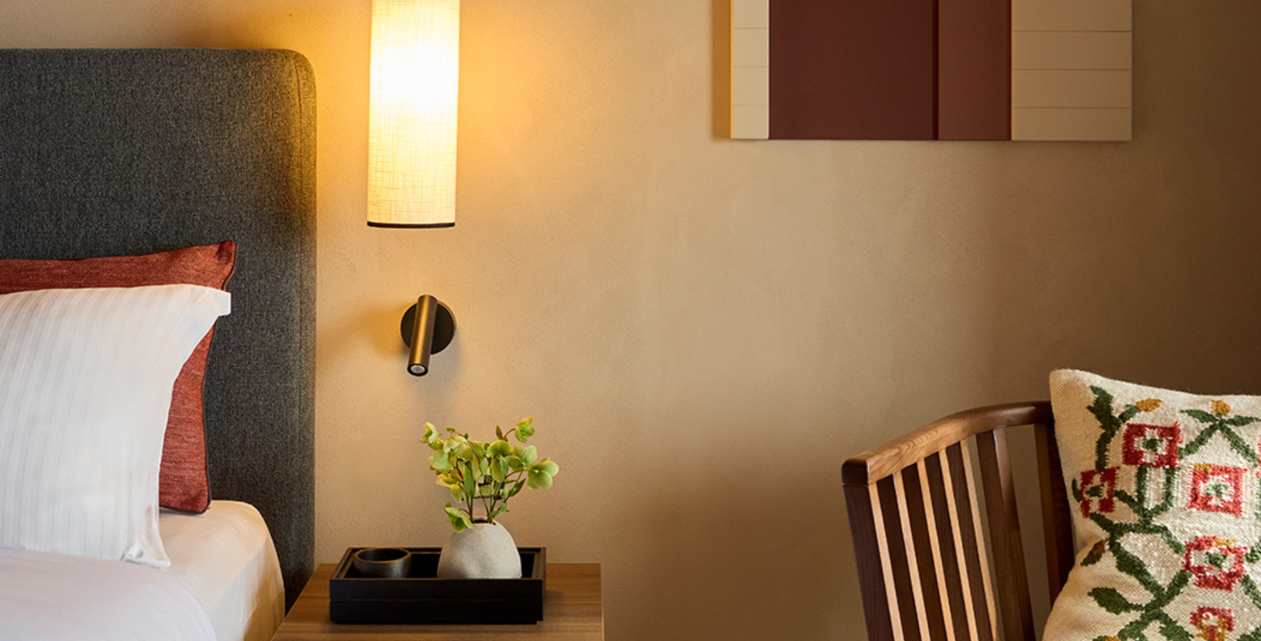 deluxe-room-deluxe-rooms-page-4.png
