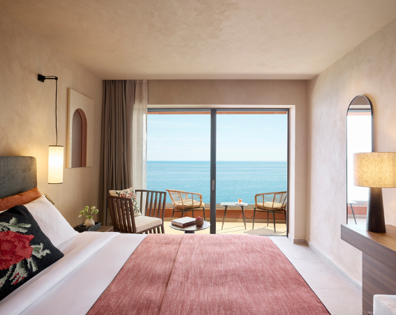 deluxe-rooms-main-page.png