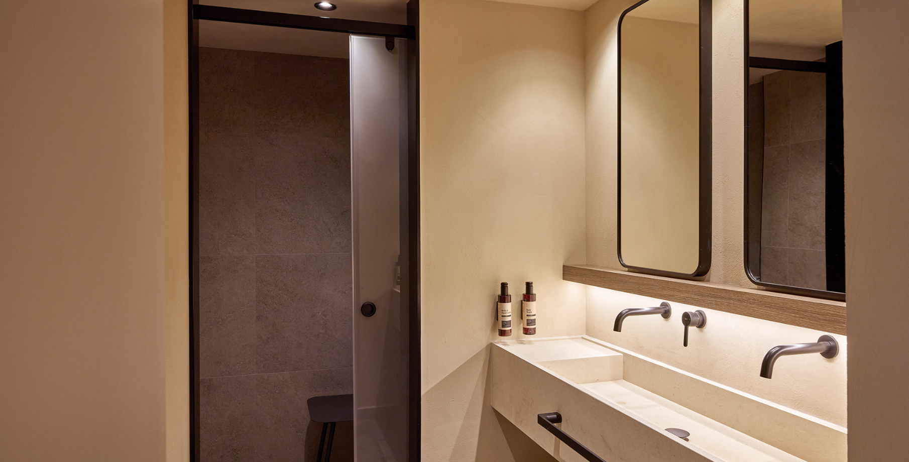 penthouse-suite-penthouse-suites-page-3.png